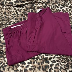 Maroon scrub set